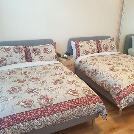 London Luxury 2 Bedroom Flat 5Min Walk From Overground, With Free Wifi, Free Parking-Sleeps X6 Ilford Eksteriør bilde